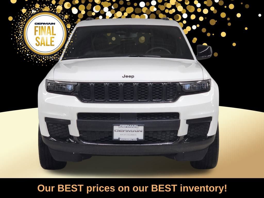 Used 2024 Jeep Grand Cherokee L Laredo image 3