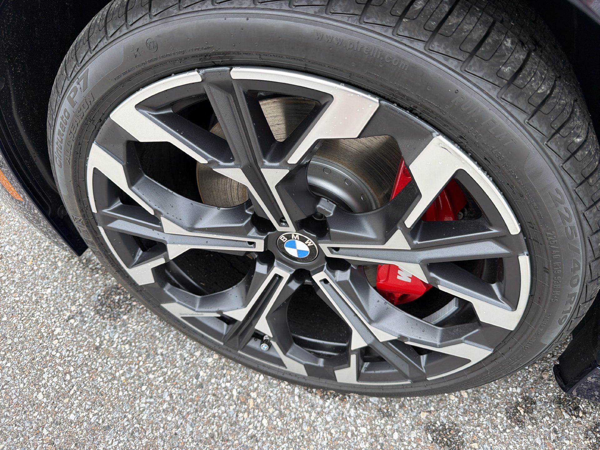 New 2026 BMW 330i Sedan w/ M Sport Package RWD image 9