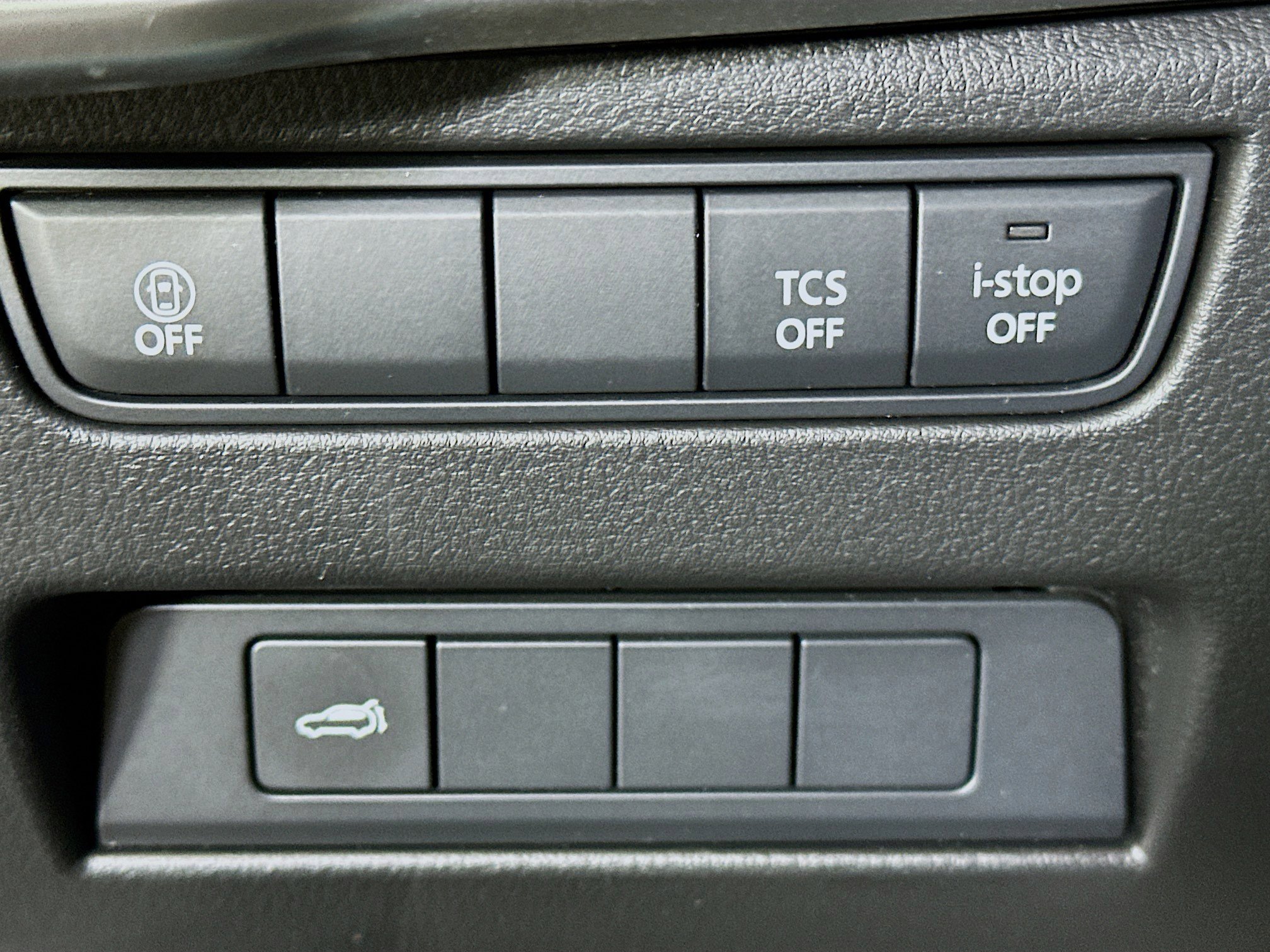 Used 2025 MAZDA CX-90 3.3 Turbo w/ Select Package image 17