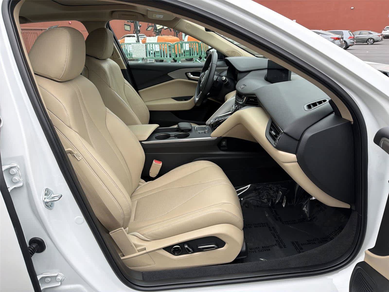 Used 2025 Acura TLX w/ Technology Package FWD image 15