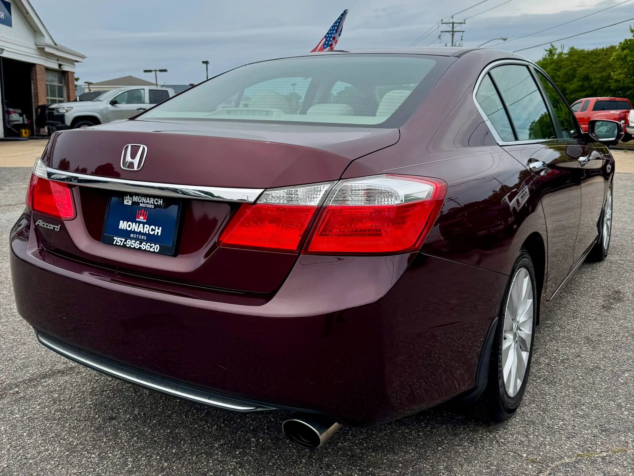 Used 2015 Honda Accord EX image 4
