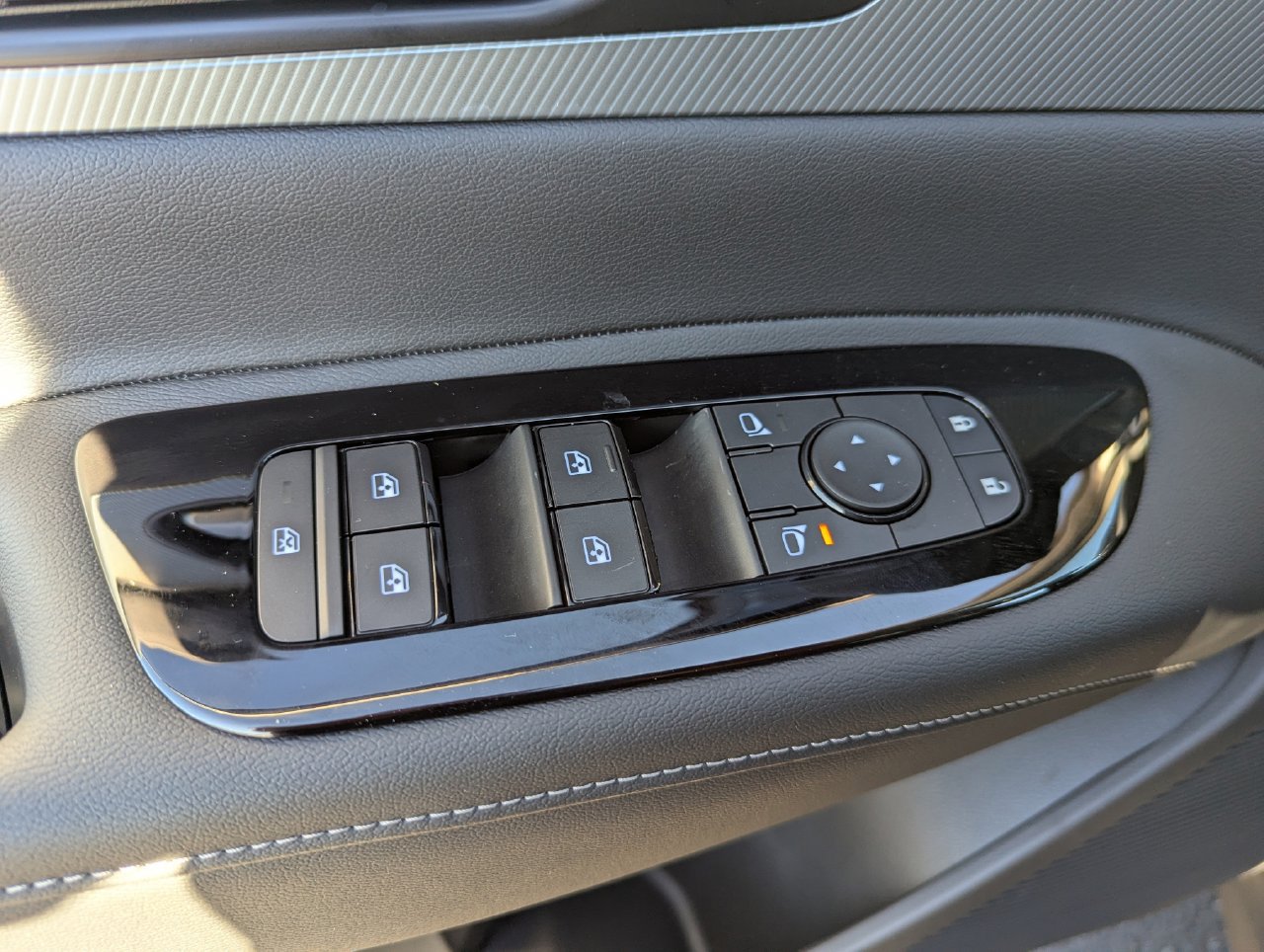 New 2026 Nissan Murano SL AWD/4WD image 15
