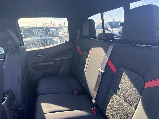 Used 2024 Chevrolet Colorado Z71 w/ Z71 Convenience Package 2 image 32