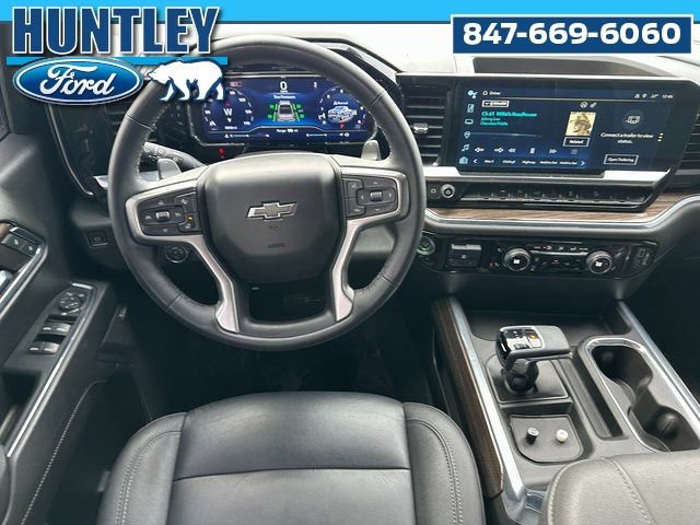 Used 2024 Chevrolet Silverado 1500 RST AWD/4WD image 10
