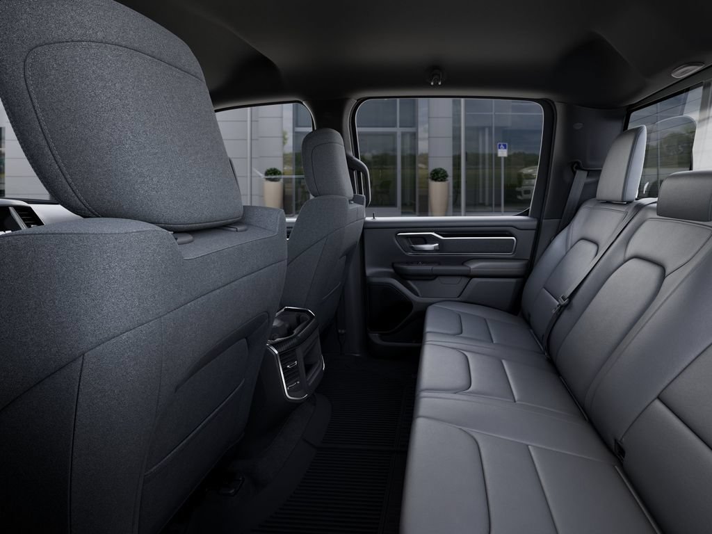 New 2025 RAM 1500 Big Horn AWD/4WD image 24