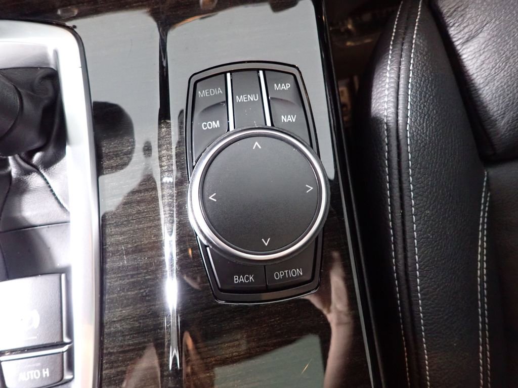 Used 2018 BMW X4 M40i image 38