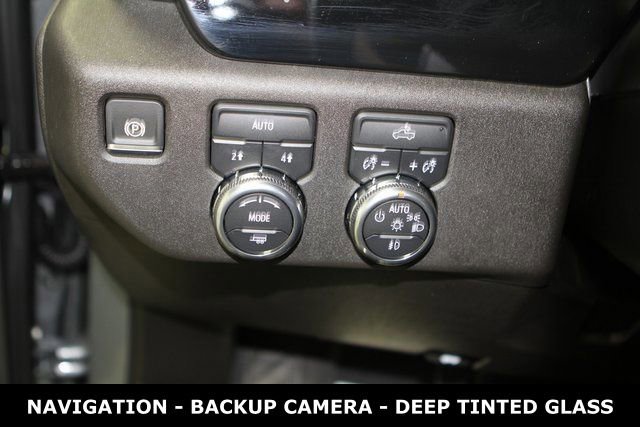 New 2025 GMC Sierra 1500 Elevation image 16