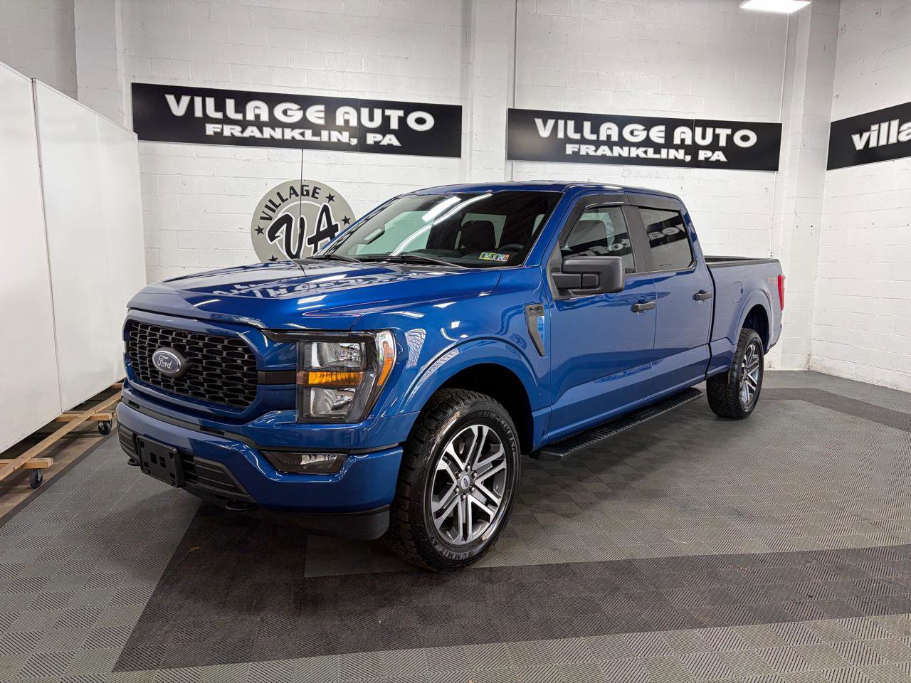 Used 2023 Ford F150 XL w/ STX Appearance Package AWD/4WD image 7