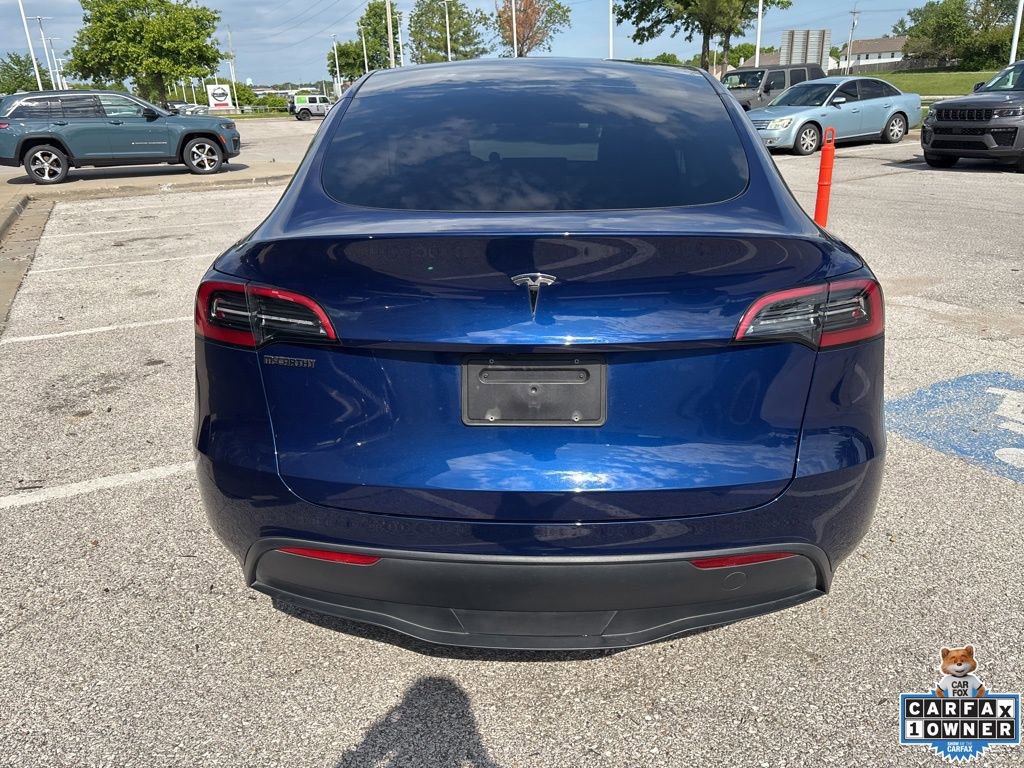 Used 2024 Tesla Model Y Long Range RWD image 24