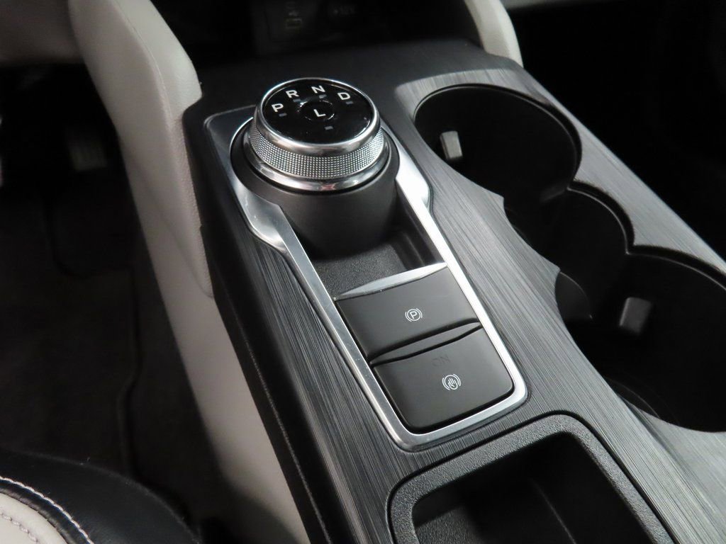 Used 2023 Ford Escape SE image 52