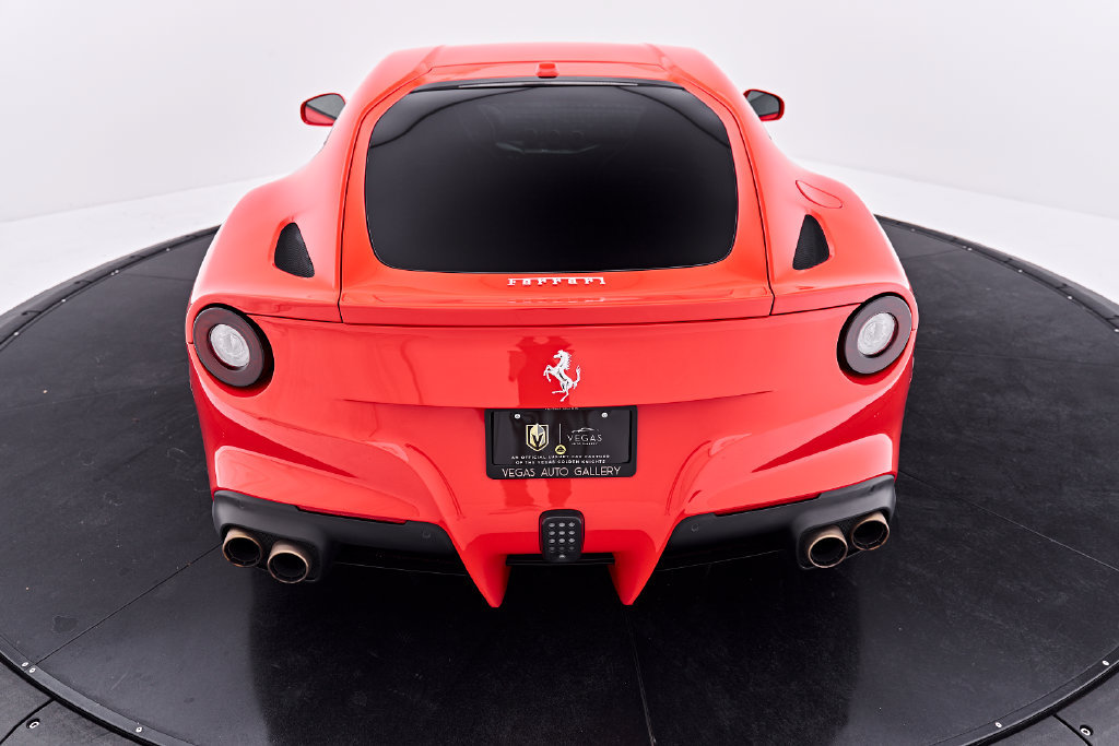 Used 2016 Ferrari F12 Berlinetta RWD image 30