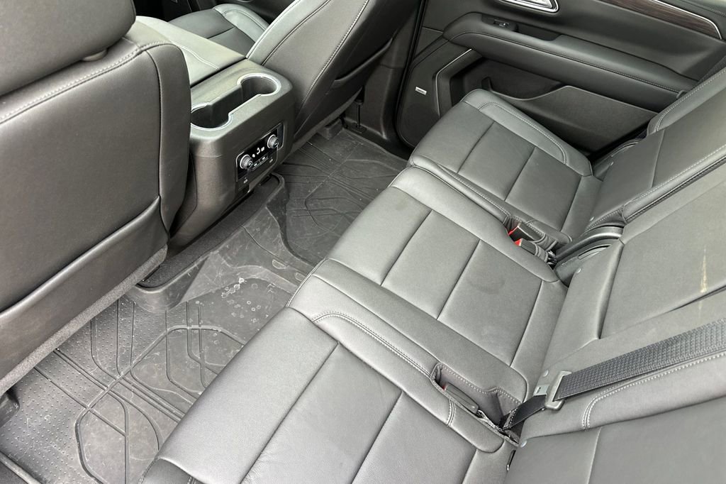 Used 2024 Chevrolet Tahoe Z71 image 12