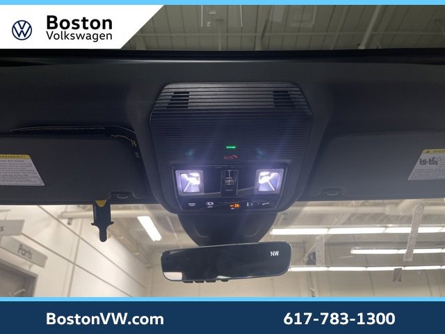 New 2025 Volkswagen GTI Autobahn image 18