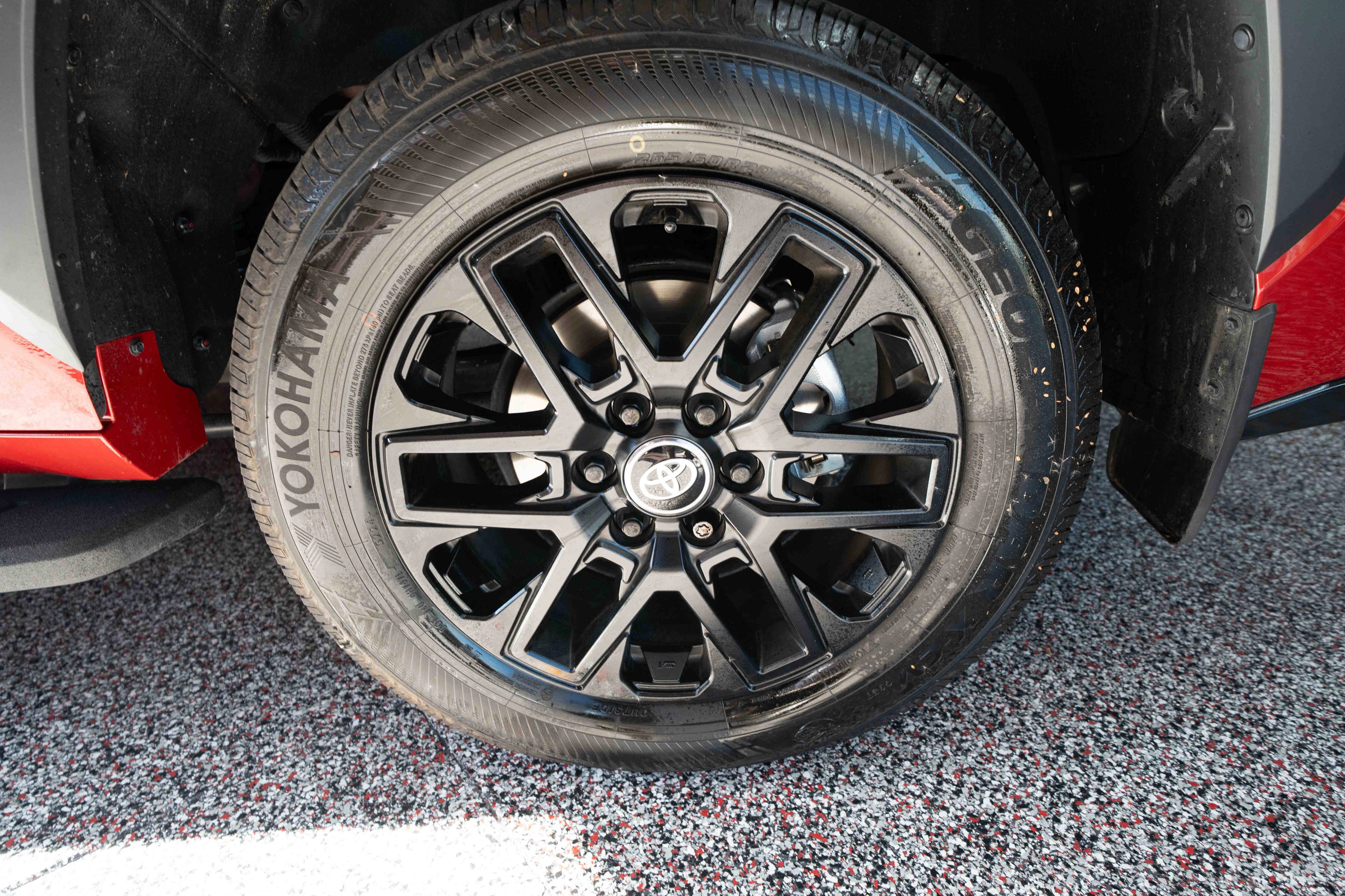 Used 2025 Toyota Sequoia Limited w/ Tow Technology Package image 30