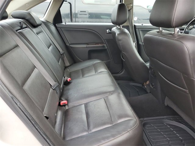 Used 2008 Ford Taurus Limited image 23