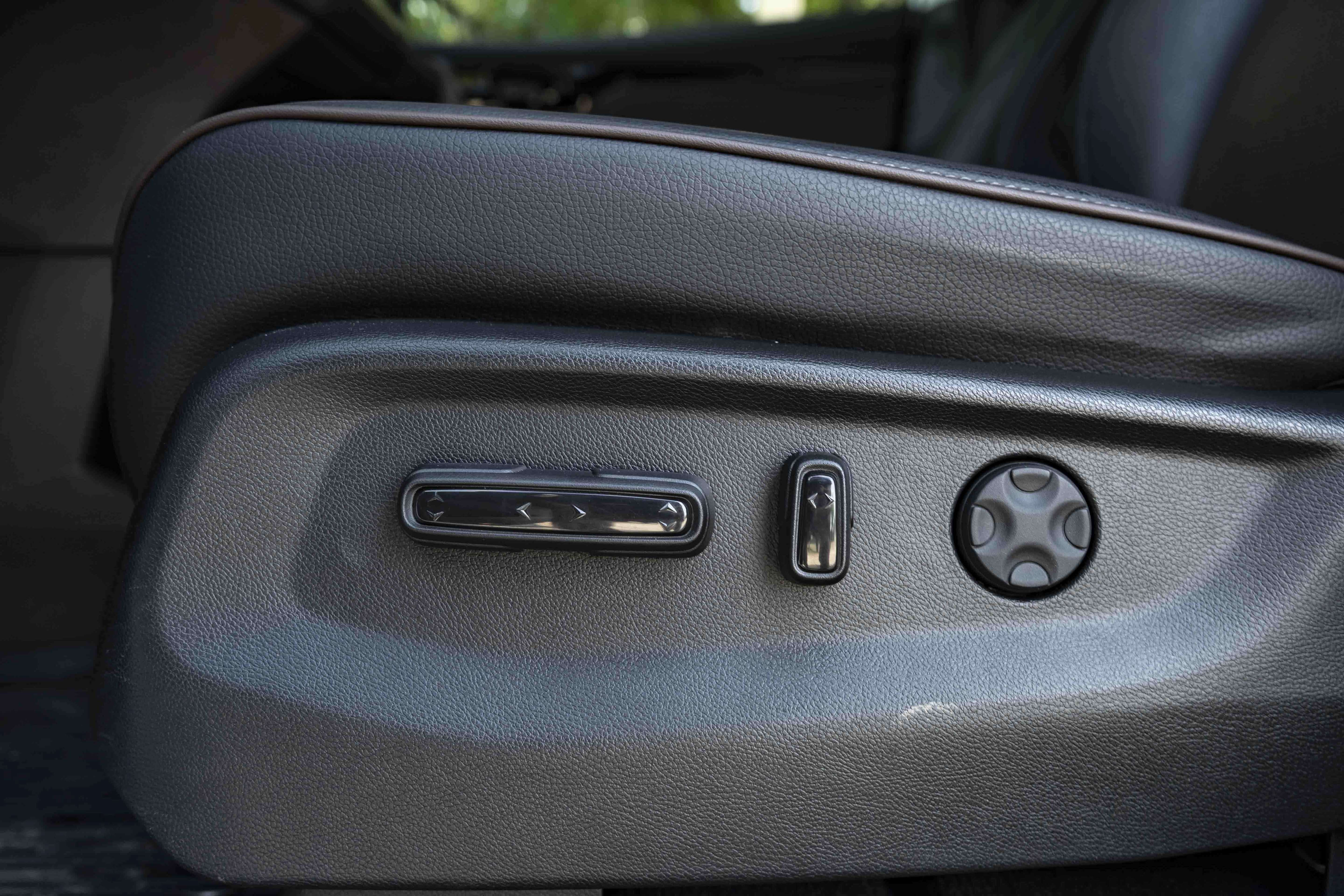 Certified 2025 Honda Odyssey Elite image 41