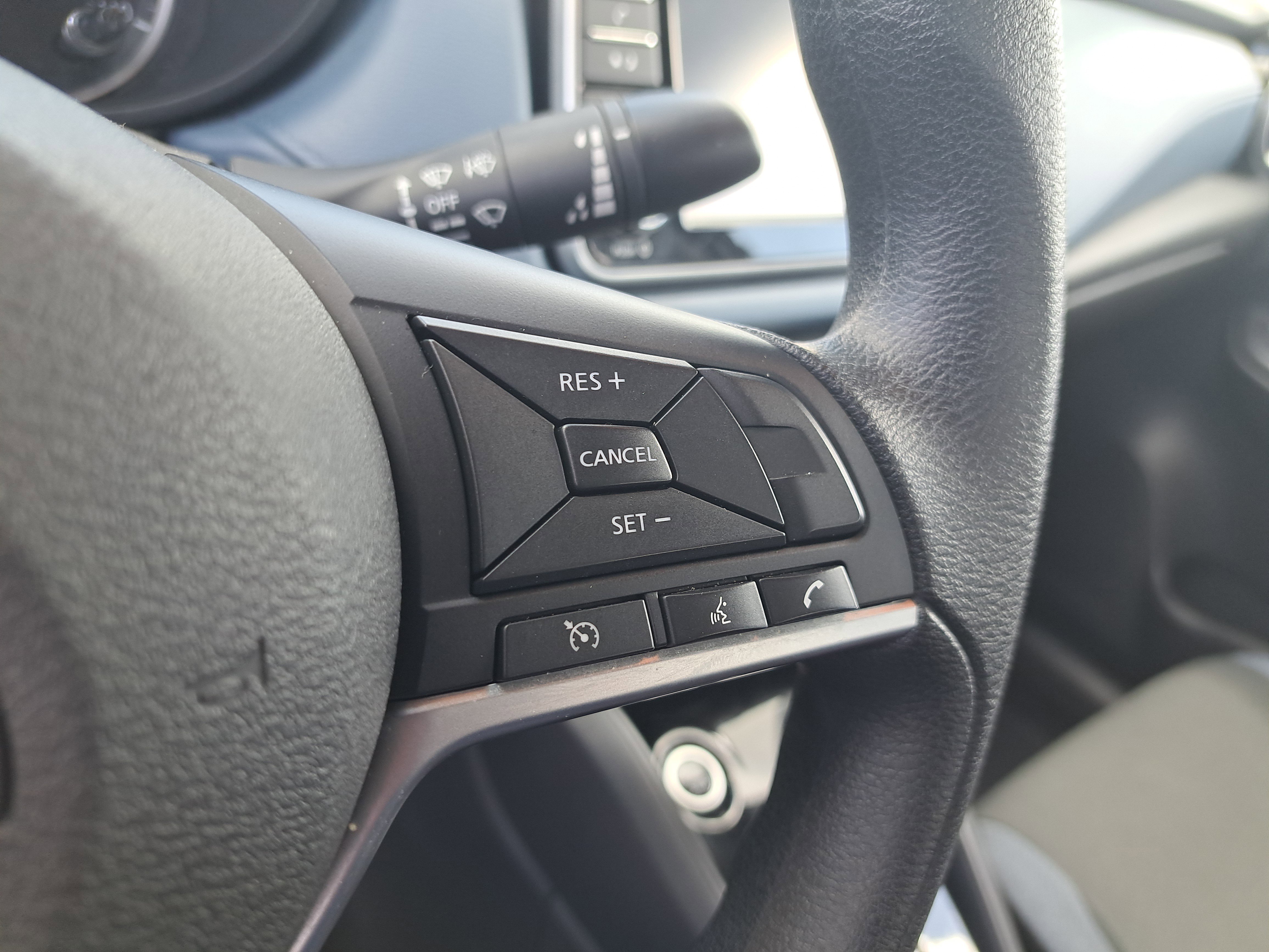 Used 2025 Nissan Versa SV image 21