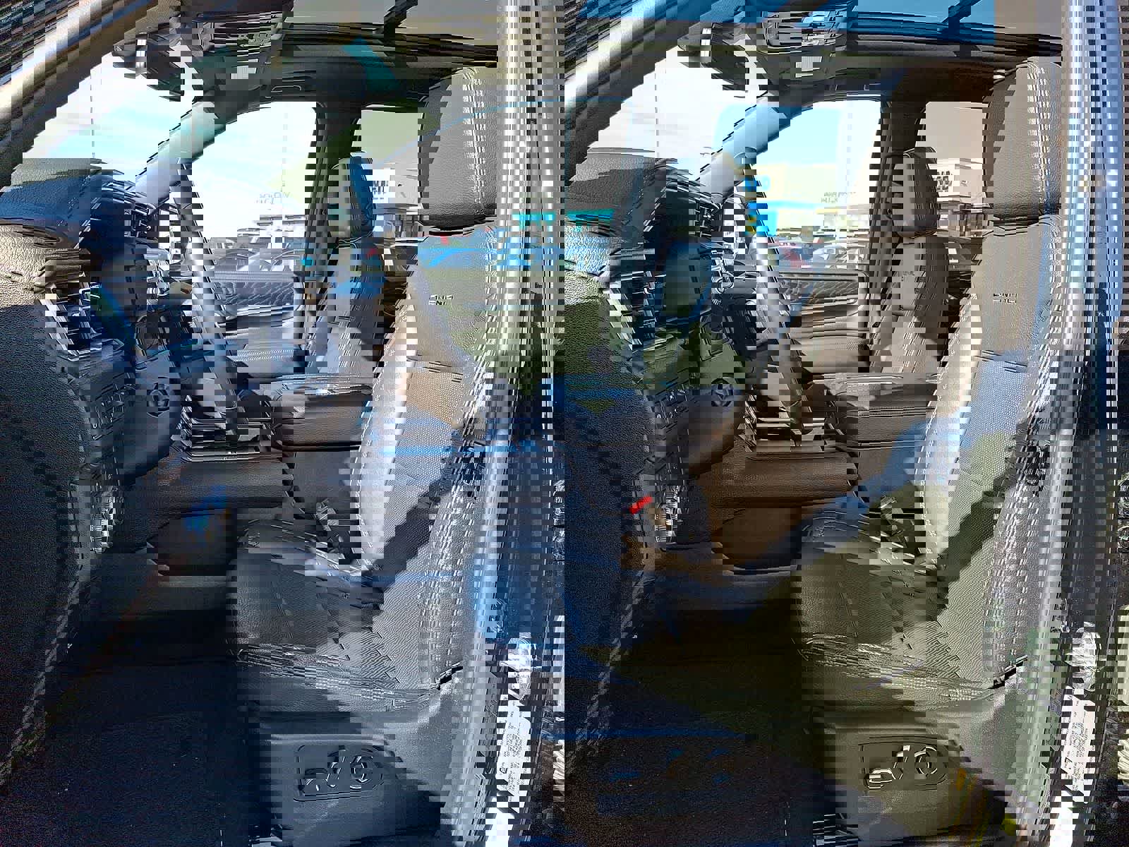 Certified 2024 GMC Yukon XL Denali image 25