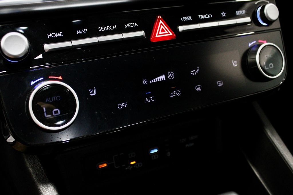 Certified 2025 Hyundai Tucson XRT AWD/4WD image 32