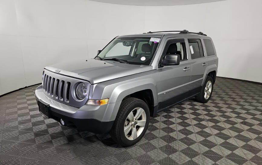 Used 2015 Jeep Patriot Latitude image 1