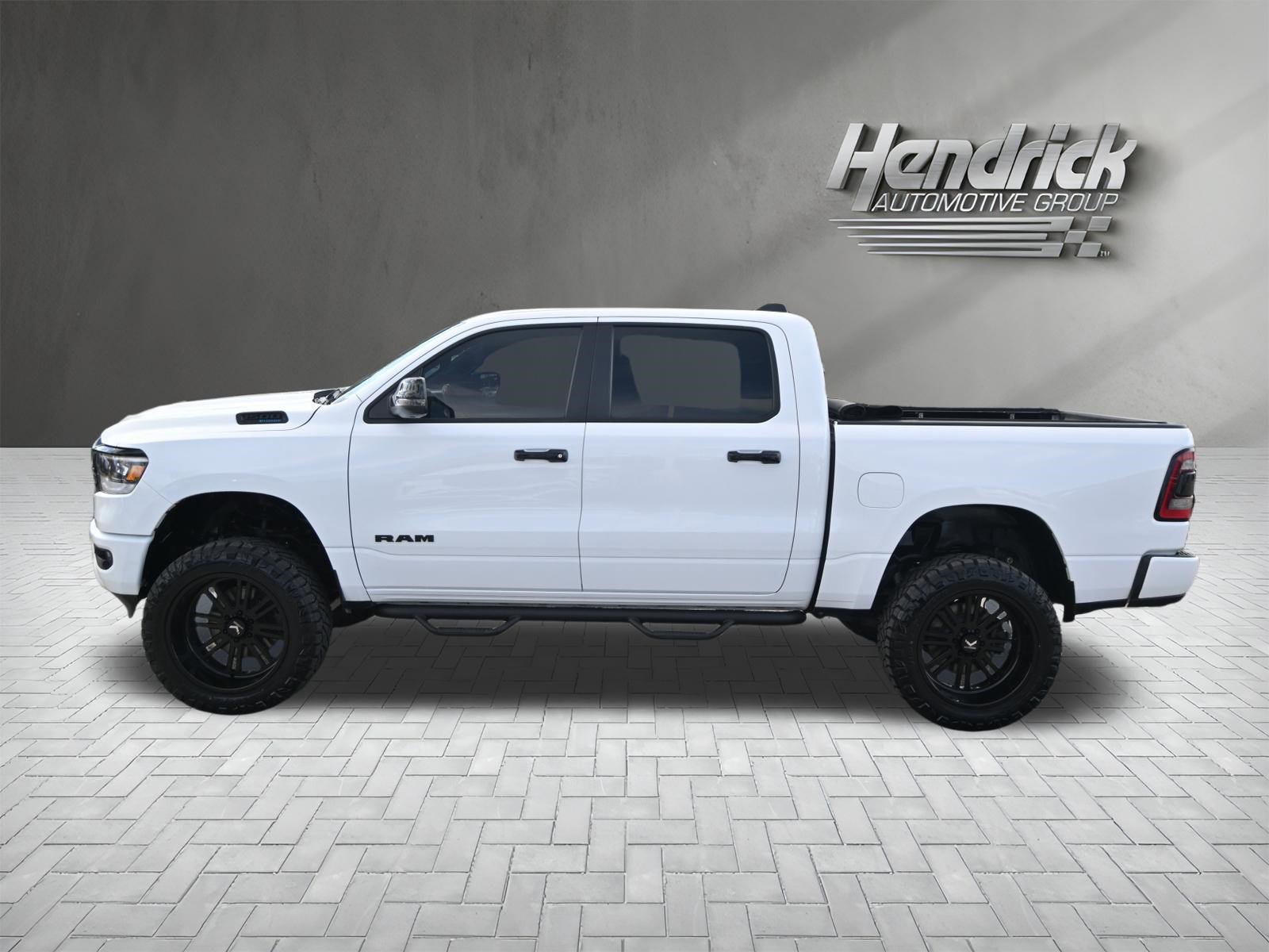 Used 2023 RAM 1500 Big Horn AWD/4WD image 7