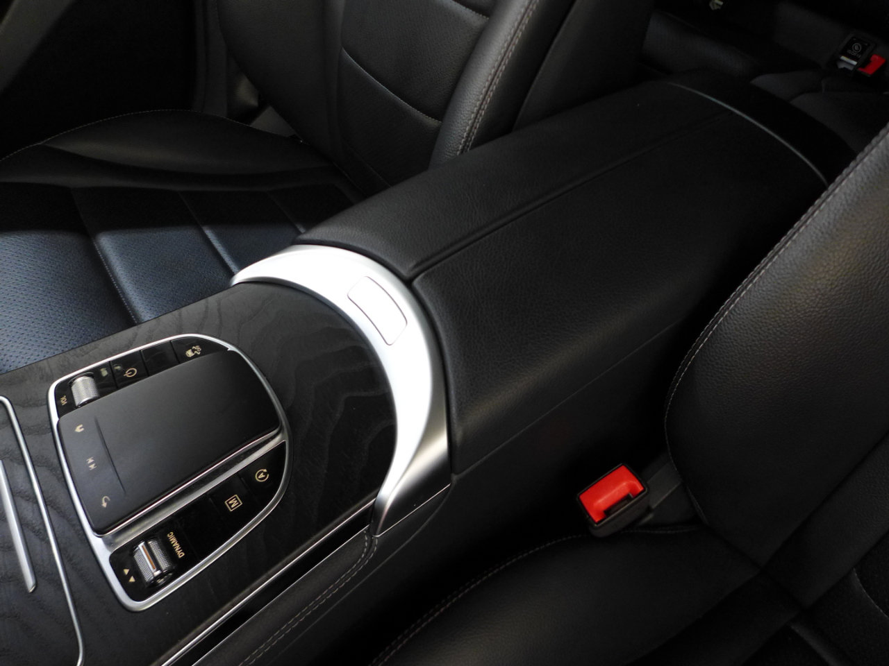 Used 2020 Mercedes-Benz GLC 300 image 41