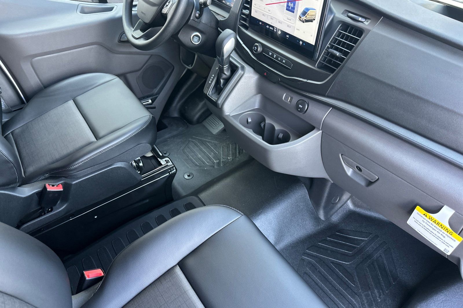 New 2026 Ford Transit 250 148 Medium Roof w/ Load Area Protection Package image 15