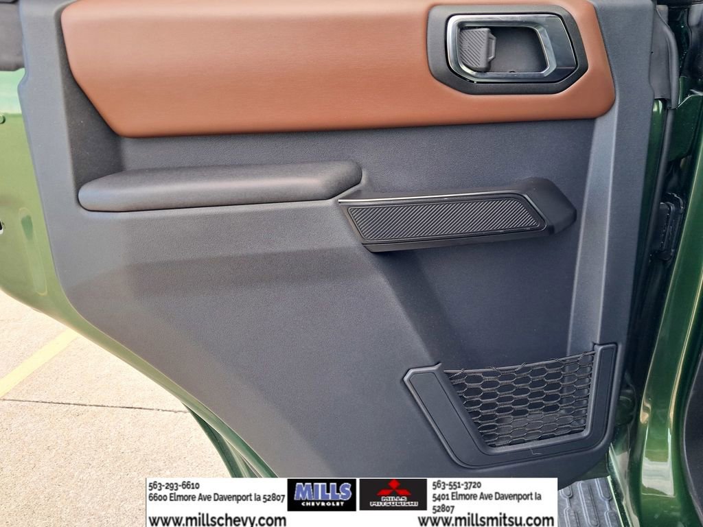 Used 2024 Ford Bronco Outer Banks AWD/4WD image 11