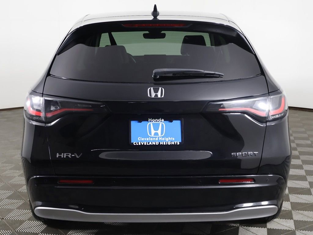 Used 2024 Honda HR-V EX-L image 11