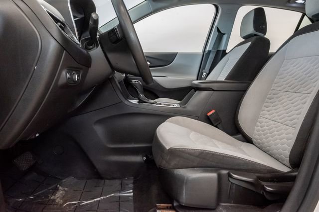 Used 2020 Chevrolet Equinox LS FWD image 11