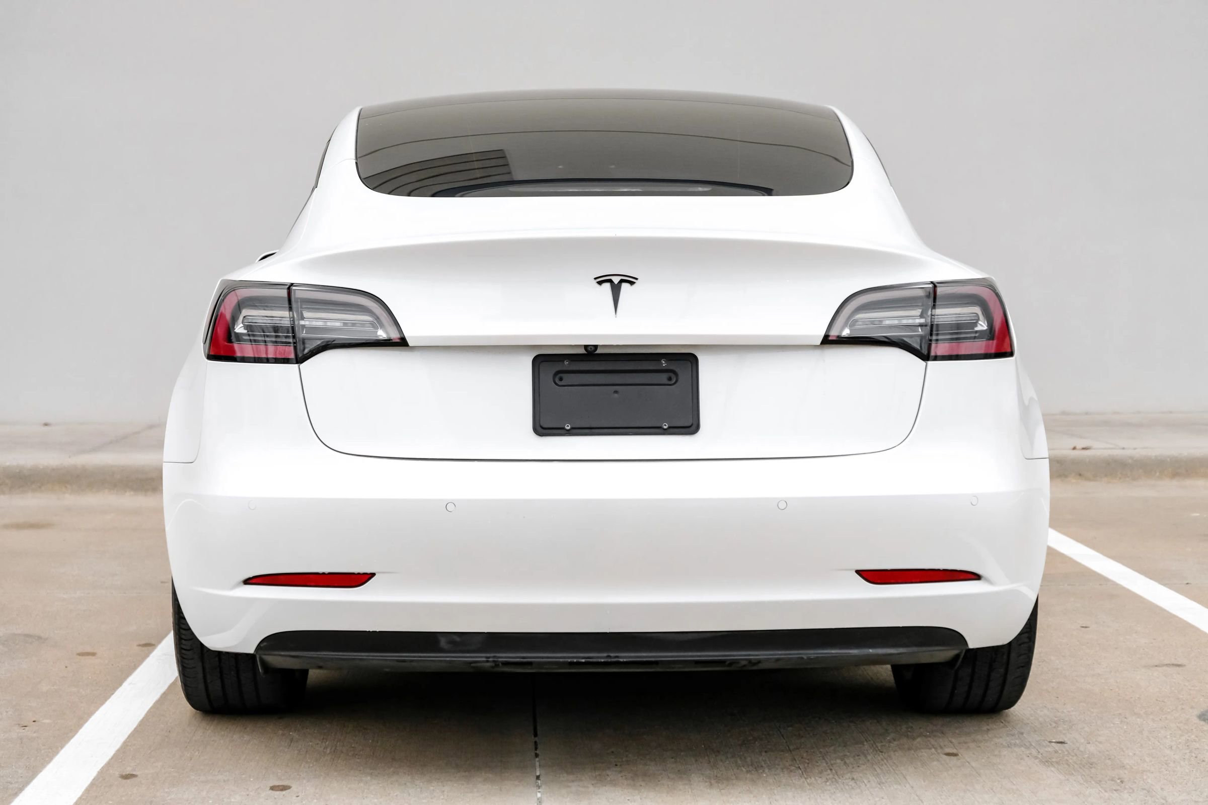 Used 2021 Tesla Model 3 Standard Range Plus RWD image 5