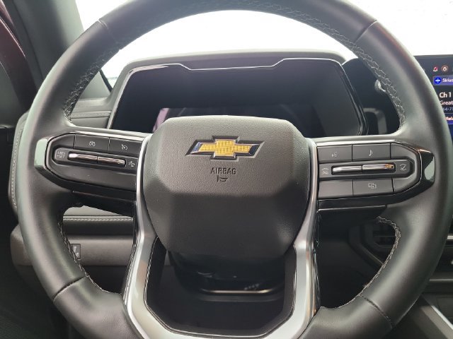 Used 2025 Chevrolet Colorado LT RWD image 19
