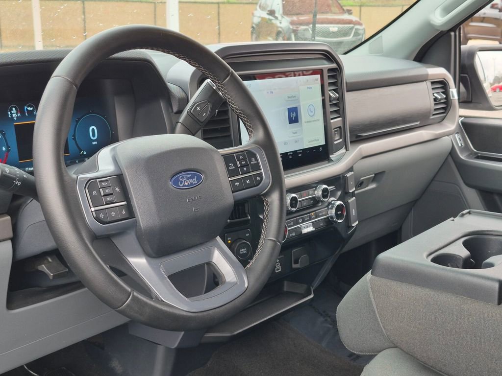 Used 2025 Ford F150 XLT w/ Equipment Group 301A Standard AWD/4WD image 13