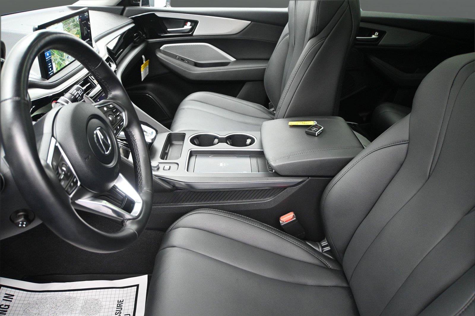 Certified 2025 Acura MDX SH-AWD image 10