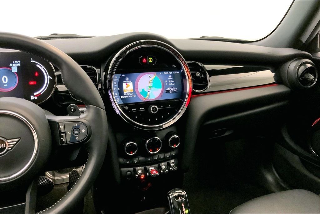 Certified 2023 MINI Cooper S image 5