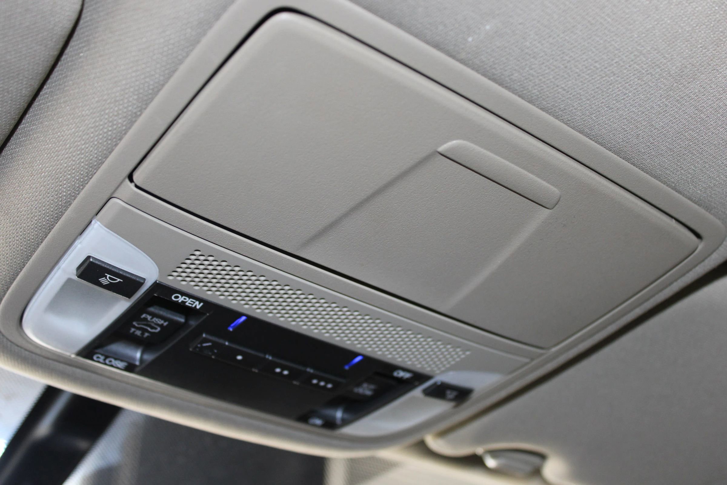 Used 2016 Acura MDX FWD image 21