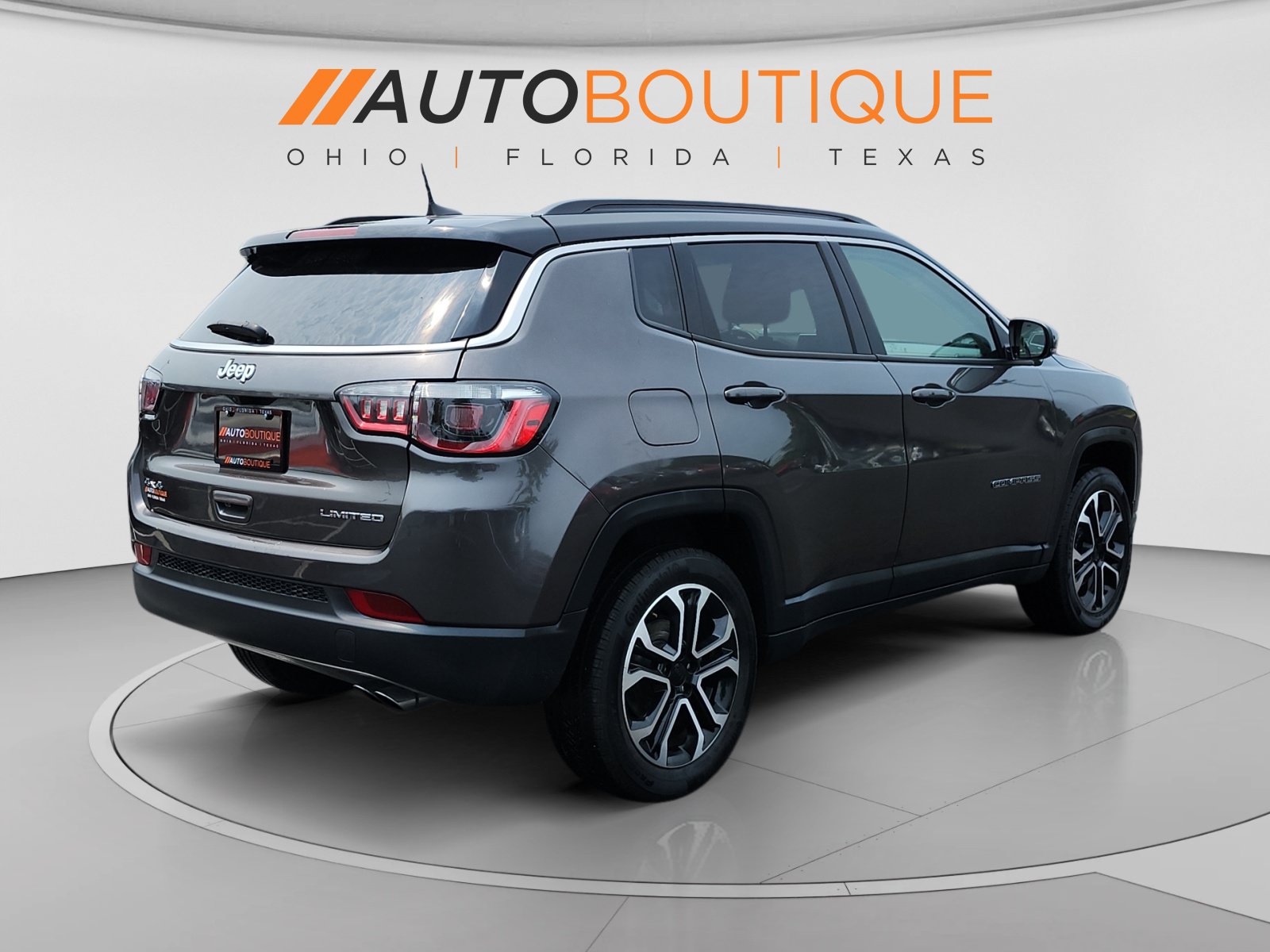 Used 2022 Jeep Compass Limited AWD/4WD image 5