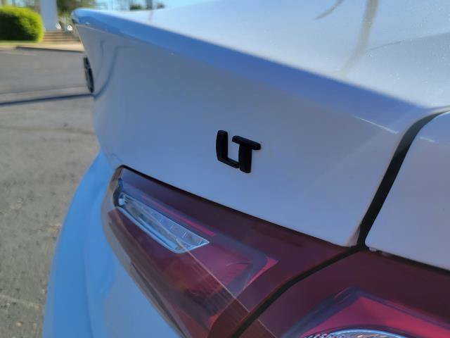 Used 2024 Chevrolet Malibu LT w/ Sport Edition FWD image 23