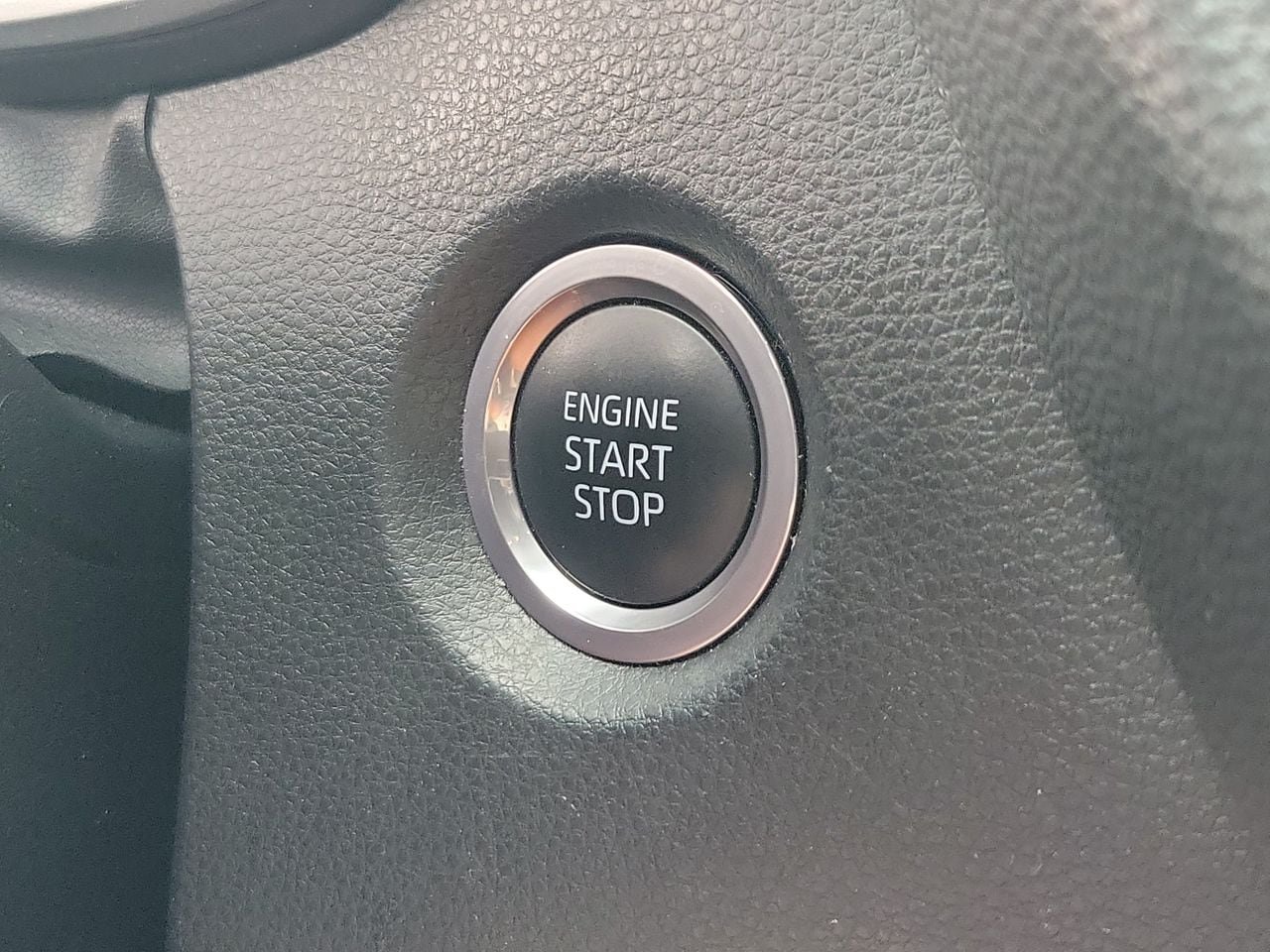Used 2023 Toyota Corolla XSE FWD image 30