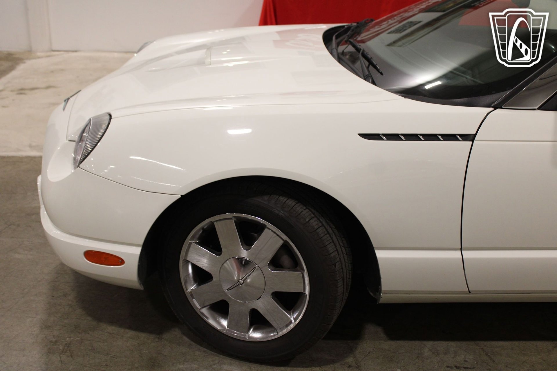 Used 2002 Ford Thunderbird image 37