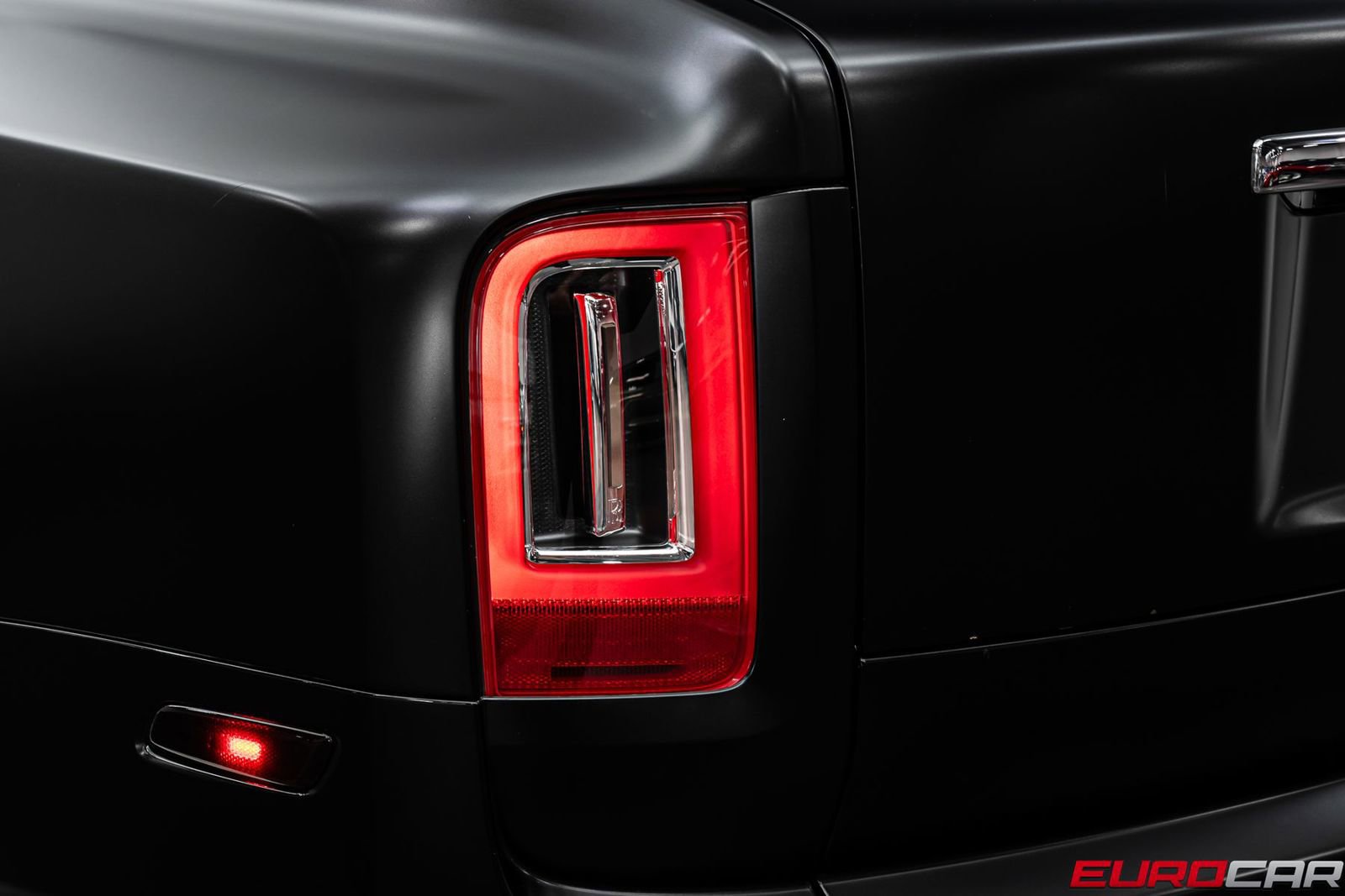 Used 2023 Rolls-Royce Cullinan AWD/4WD image 19