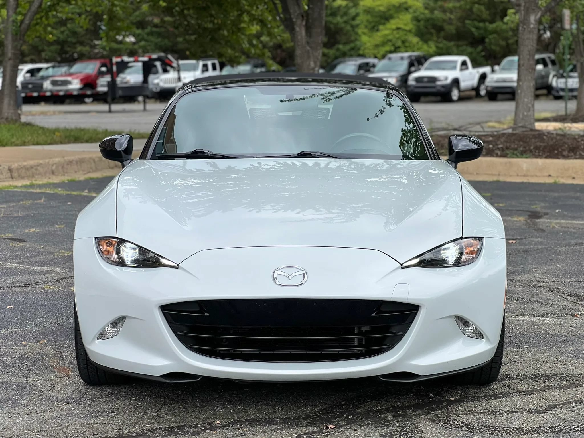 Used 2016 MAZDA MX-5 Miata Sport RWD image 8
