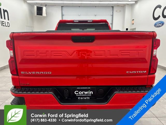 Used 2020 Chevrolet Silverado 1500 Custom w/ Custom Value Package image 4