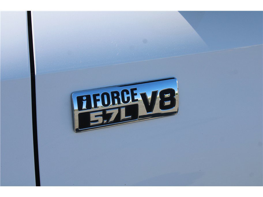 Used 2014 Toyota Tundra SR5 AWD/4WD image 18