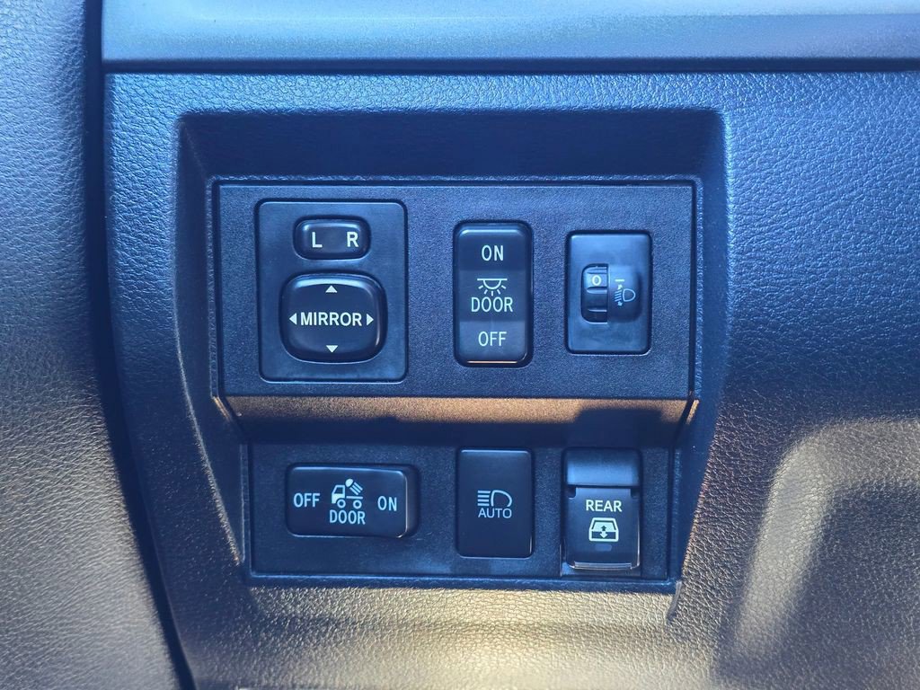 Used 2019 Toyota Tundra SR5 RWD image 32