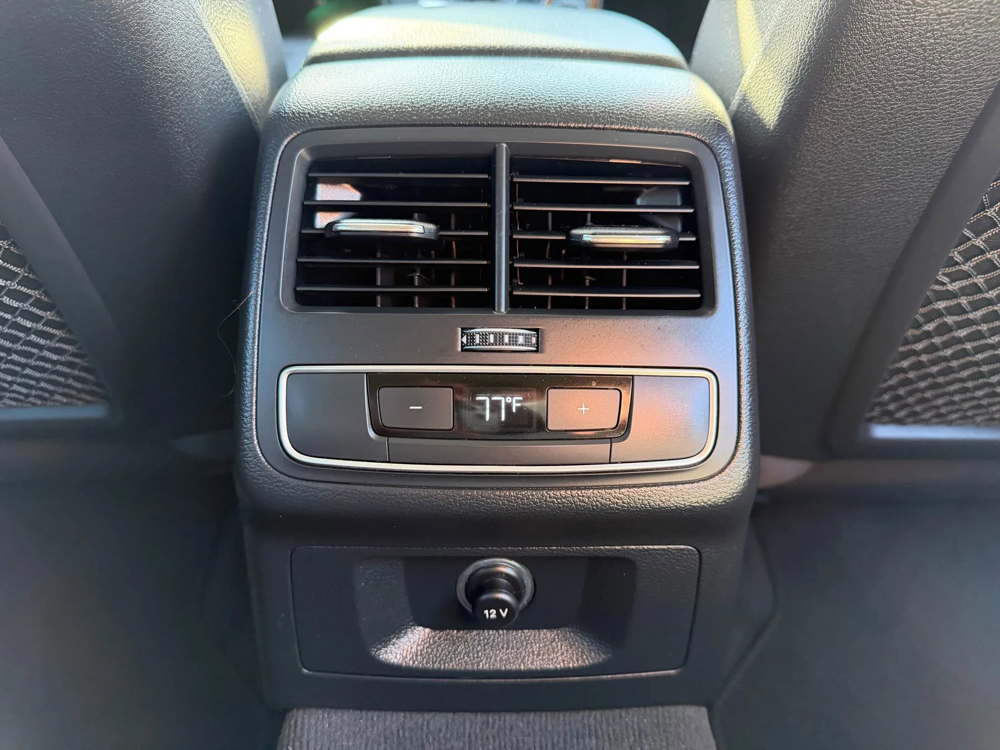 Used 2019 Audi A4 2.0T Premium w/ Convenience Package image 24