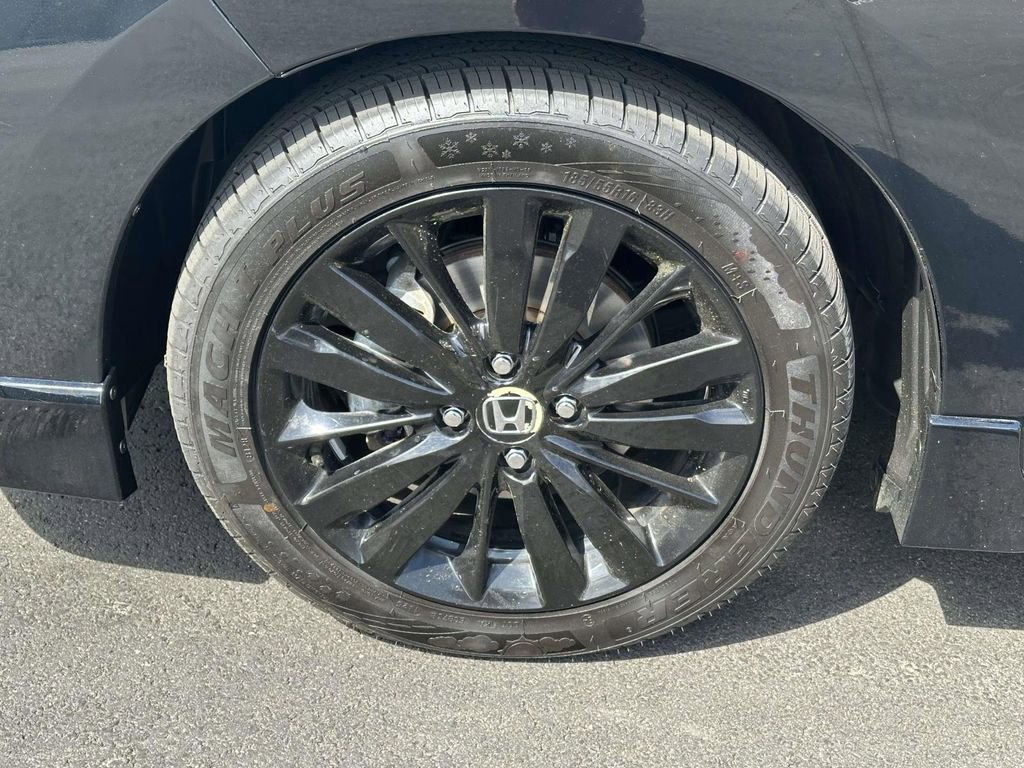 Used 2019 Honda Fit Sport image 27