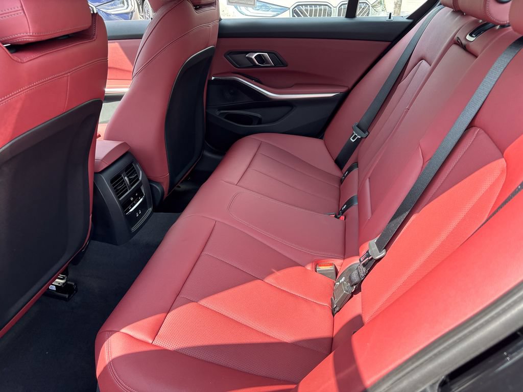 New 2026 BMW 330i xDrive Sedan w/ Convenience Package AWD/4WD image 26
