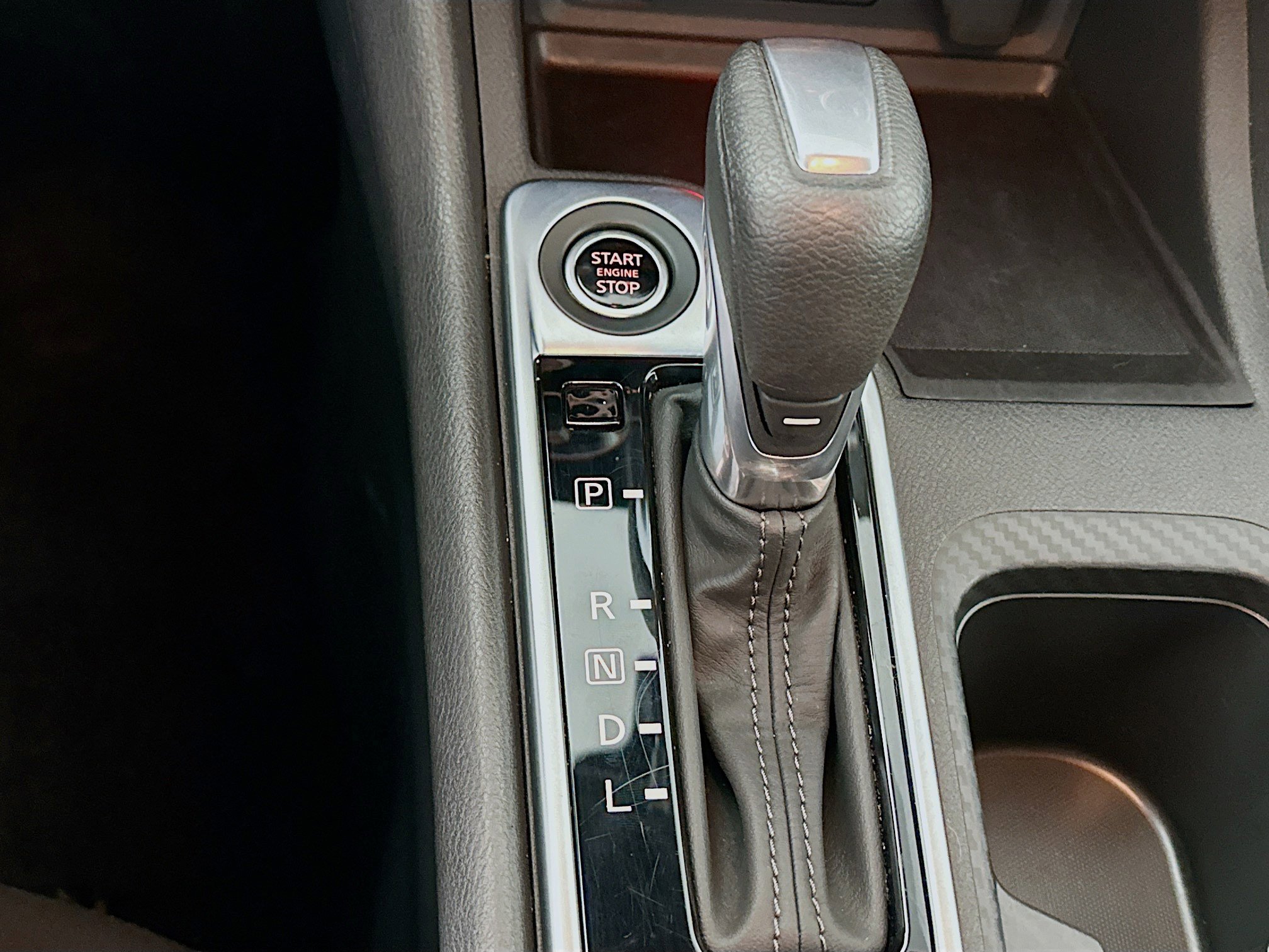 Used 2025 Nissan Sentra SV image 23