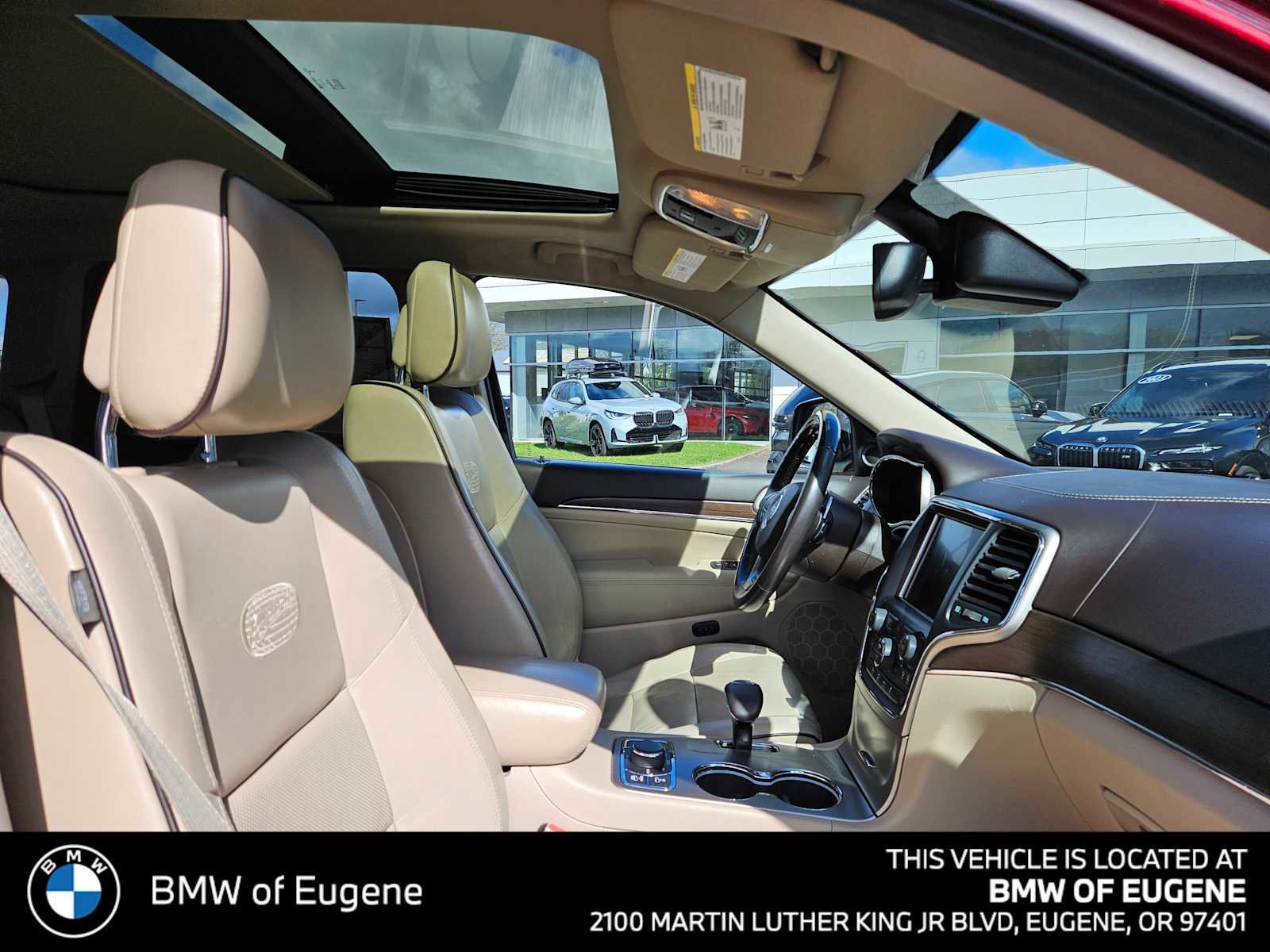 Used 2014 Jeep Grand Cherokee Overland w/ Advanced Technology Group image 11